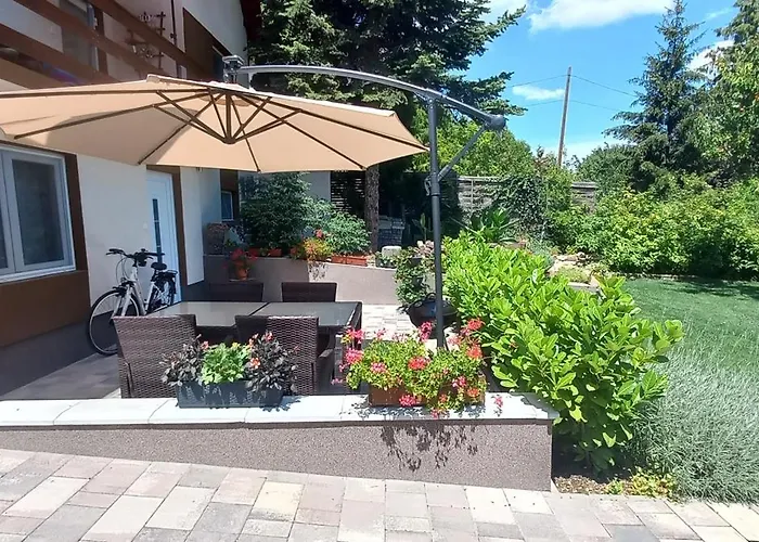 Apartment Bike & Garden Relax Balatonfured